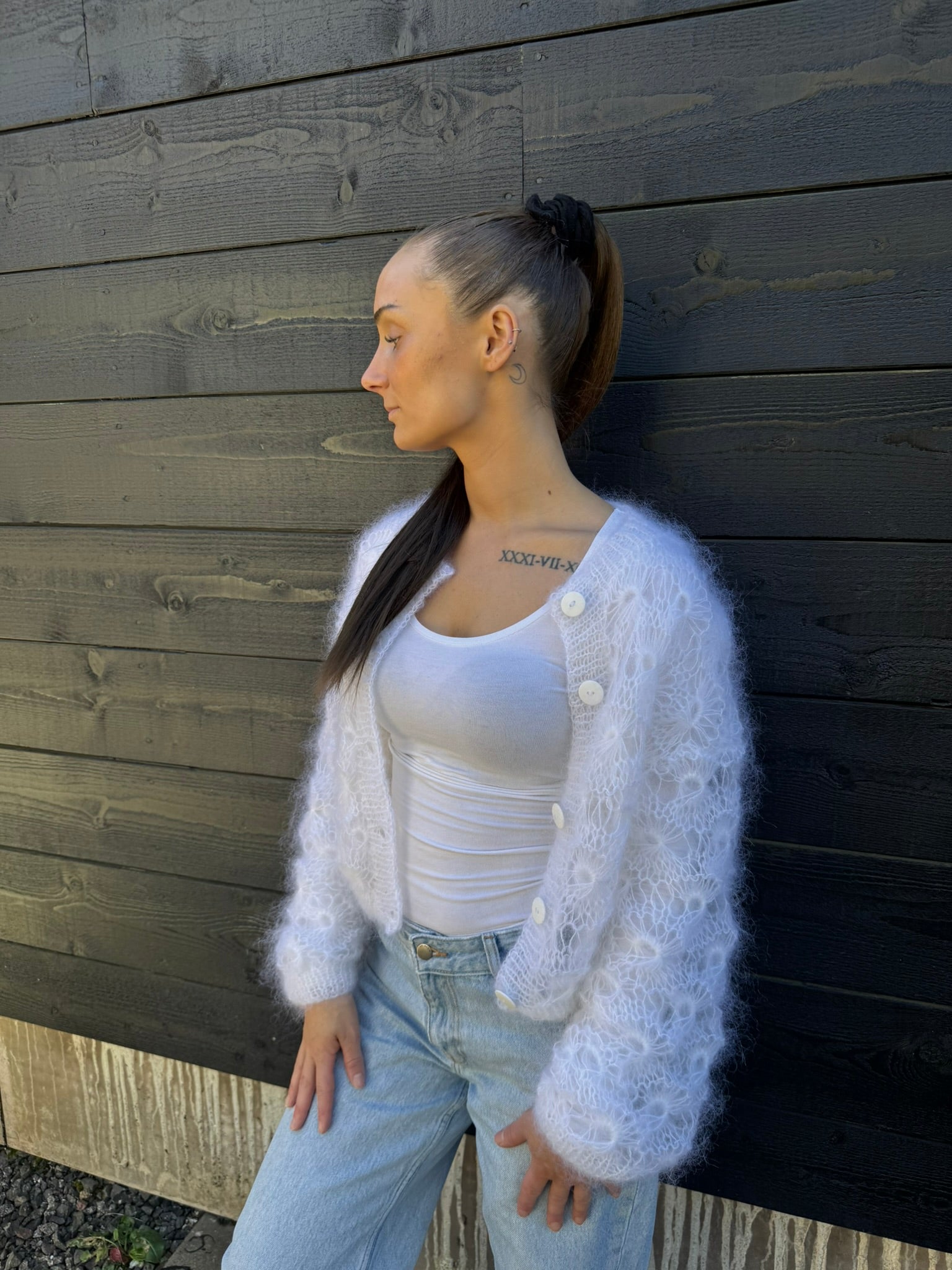 Aldarlilja opin troyggja