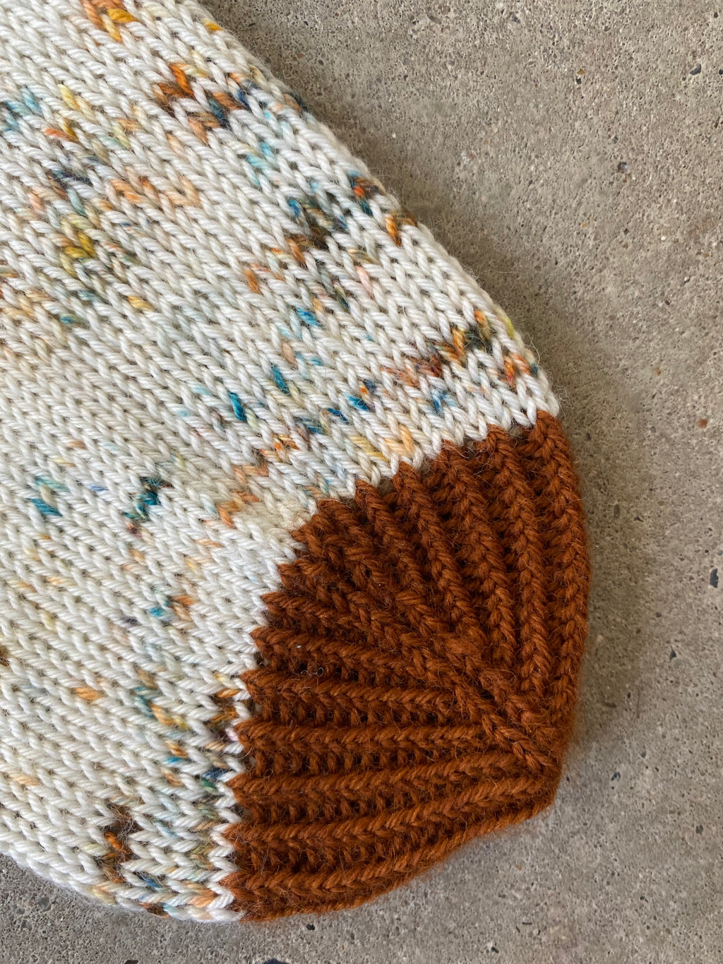 Twisted Vanilla Socks (DK)